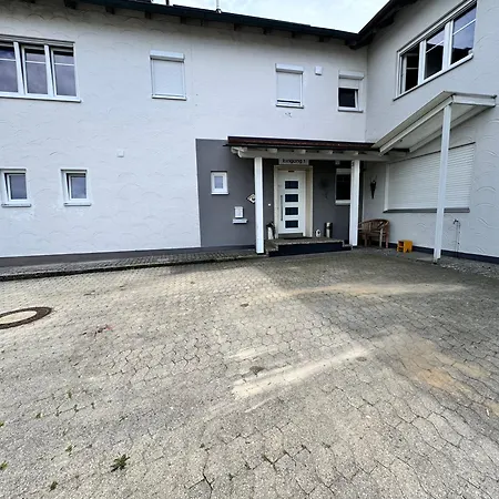 Daire V 4 Personen - Monteurzimmer - - Kronwieden Loiching